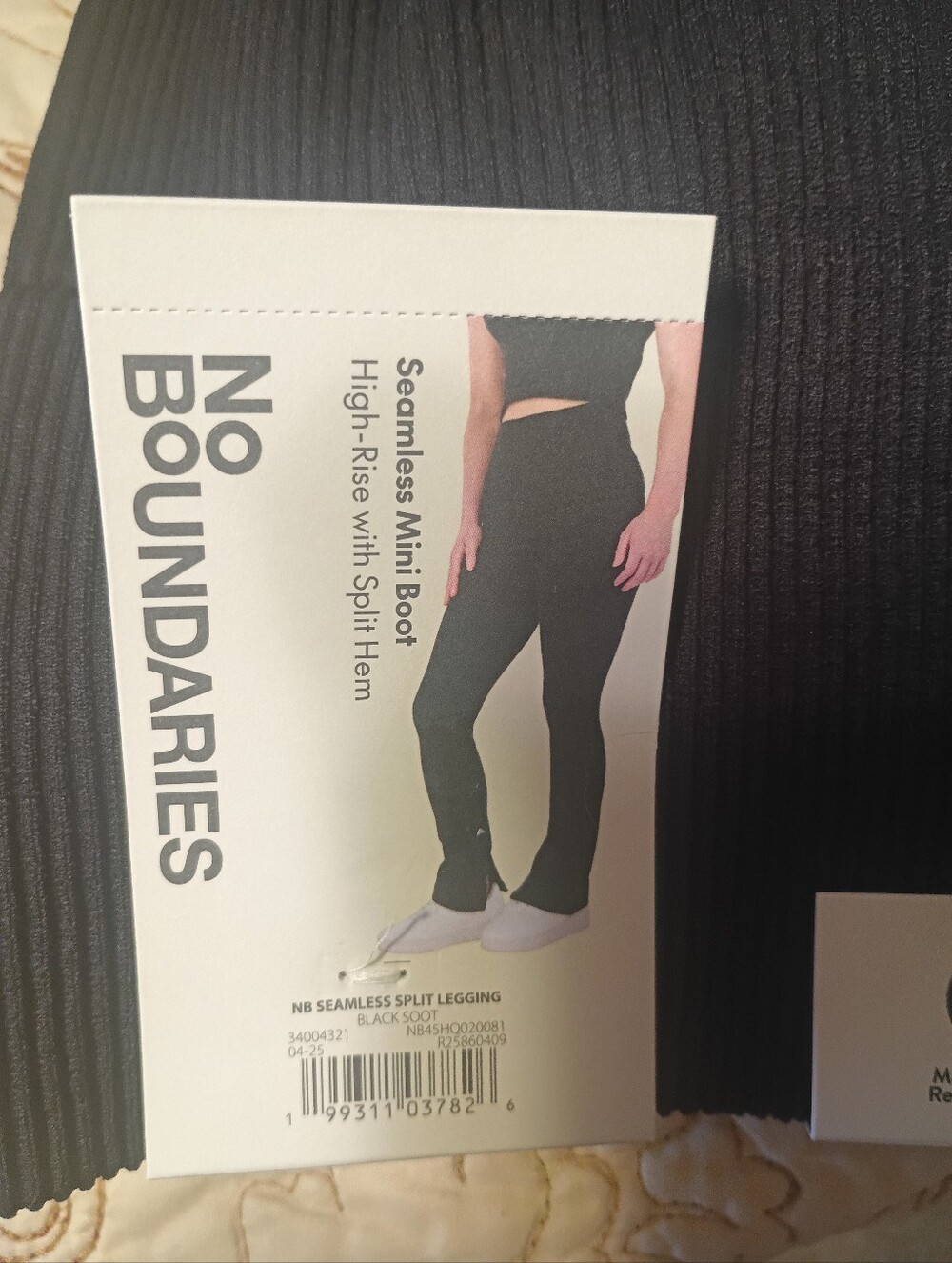No Boundaries Black Seamless Split-Hem Leggings for Women